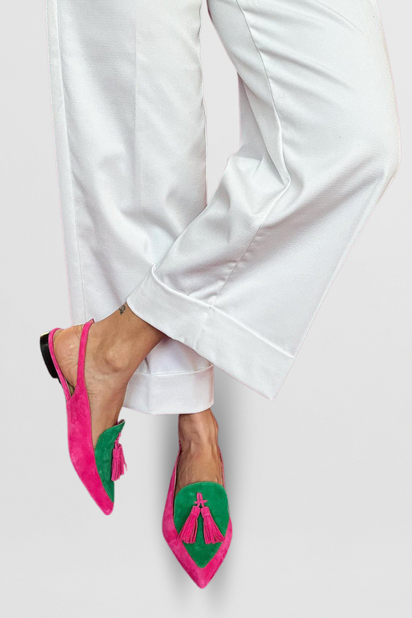 Sapato Apontado Vibrante