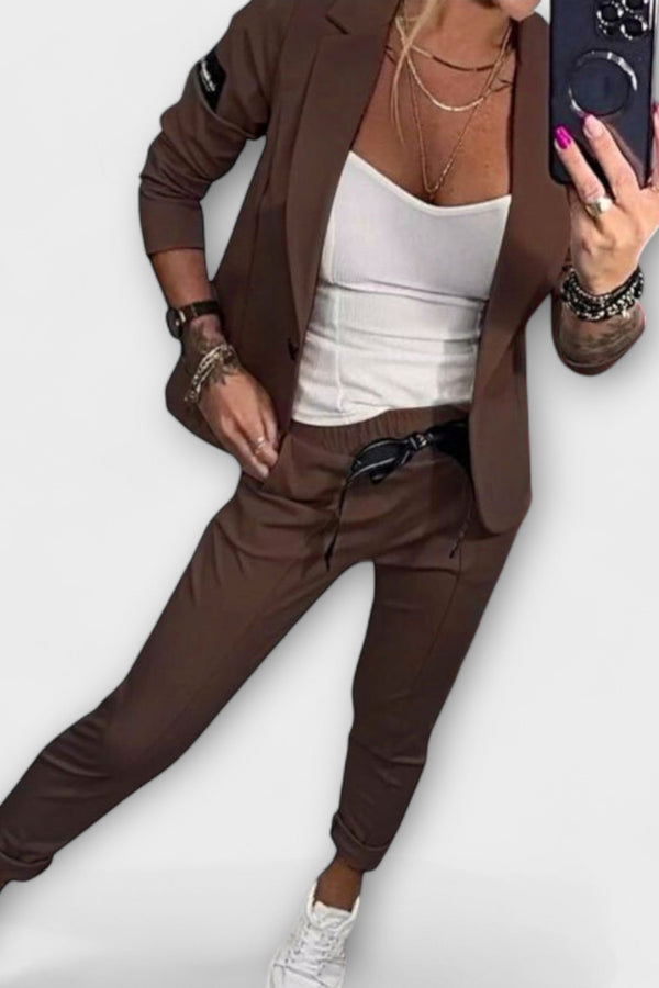 Vionne | Conjunto Elegante de Blusa, Jaqueta e Calças