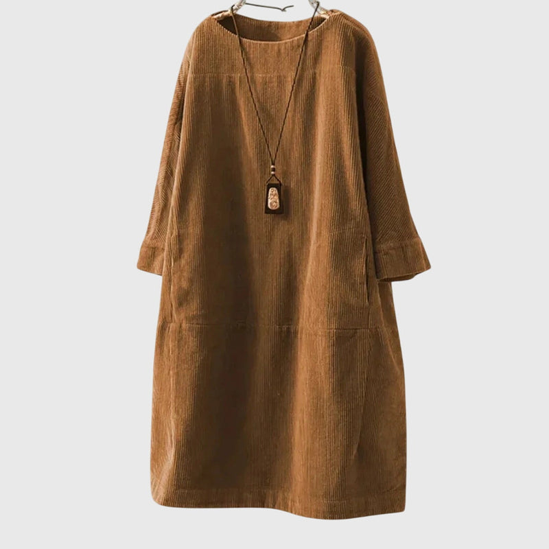 Grace | Vestido Midi Relaxado de Veludo Cotelê