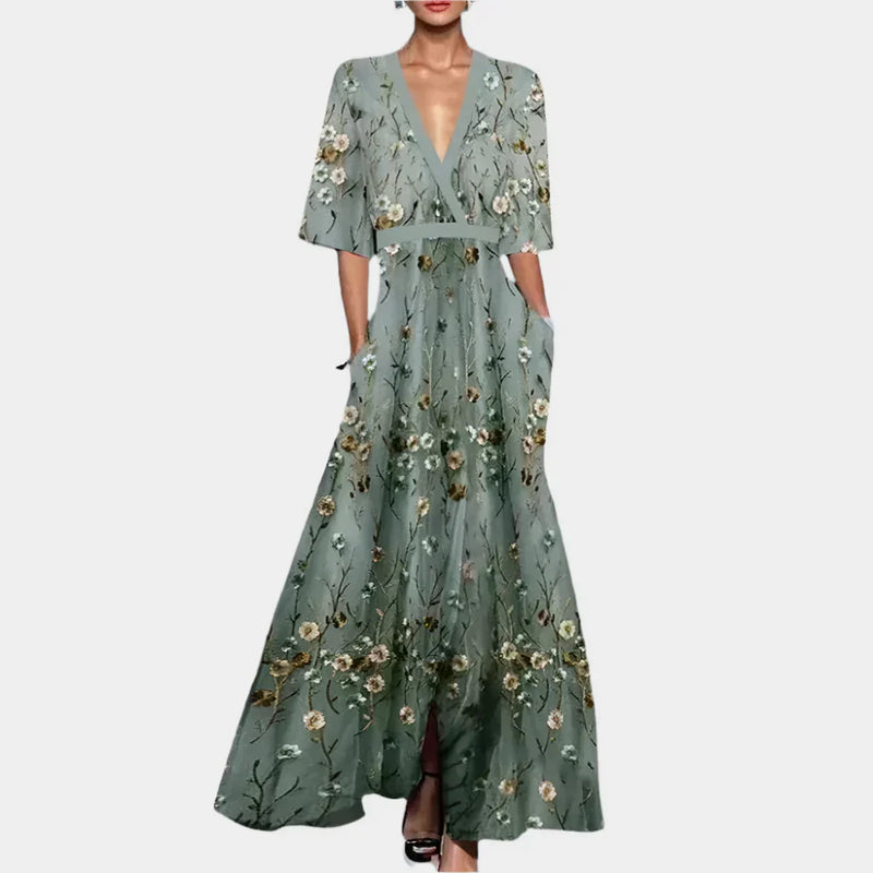 Vestido Floral com Decote em V