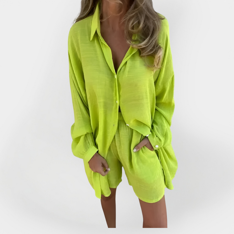 Conjunto Diário de Blusa e Shorts
