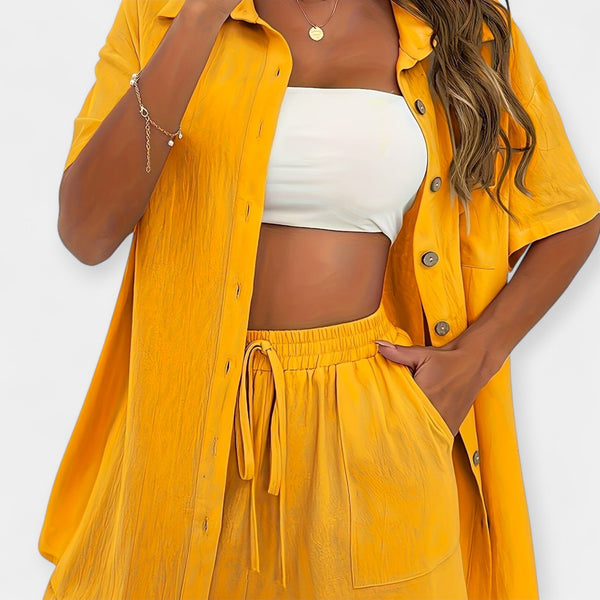 Conjunto de Camisa e Shorts