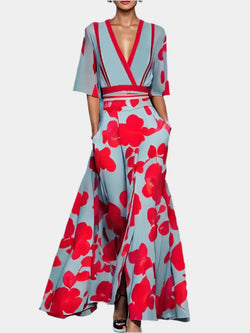 Vestido Listrado Solto com Bolsos
