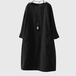 Grace | Vestido Midi Relaxado de Veludo Cotelê