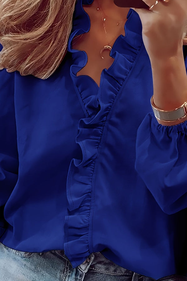 Cordelia | Blusa com Decote em V e Babados