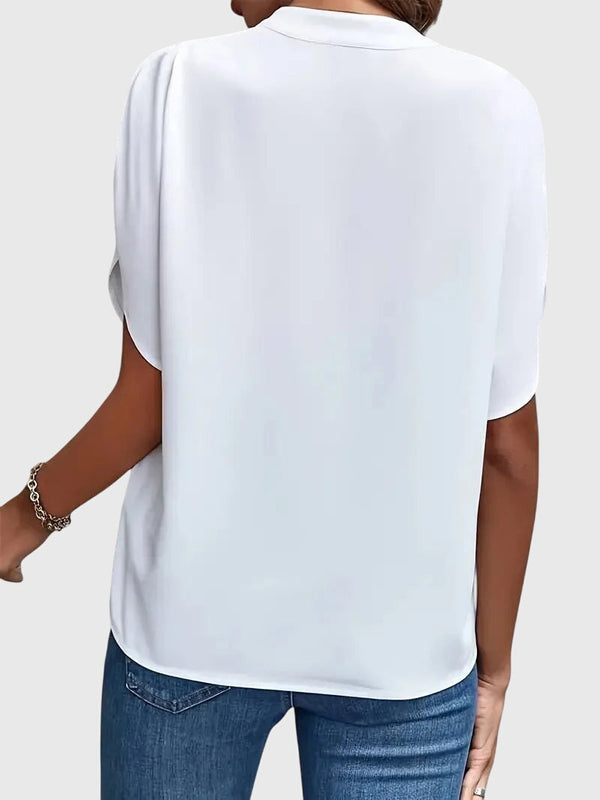 Beatrix™ | Camisa macia e elegante com decote em V