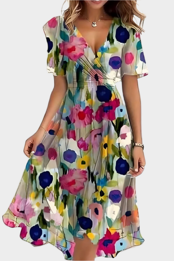 Vestido Arejado com Estampa Floral e Decote V