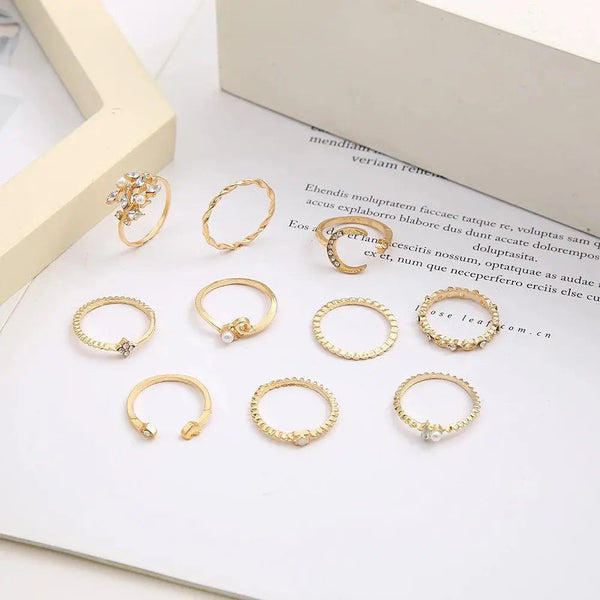 Pacote com 10 Anéis Boêmios Prateados e Banhados a Ouro