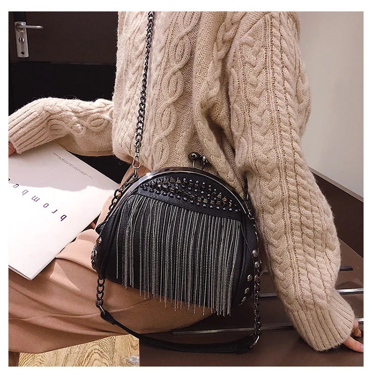 Bolsa Lina™ com Fecho Kiss-Lock | Essencial Retrô Chic