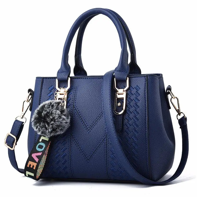 Amelia™ - Bolsa Carteiro para Bordado
