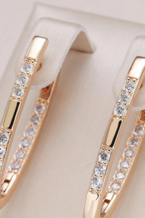 BRINCOS ELEGANTES DE ZIRCÔNIA EM OURO