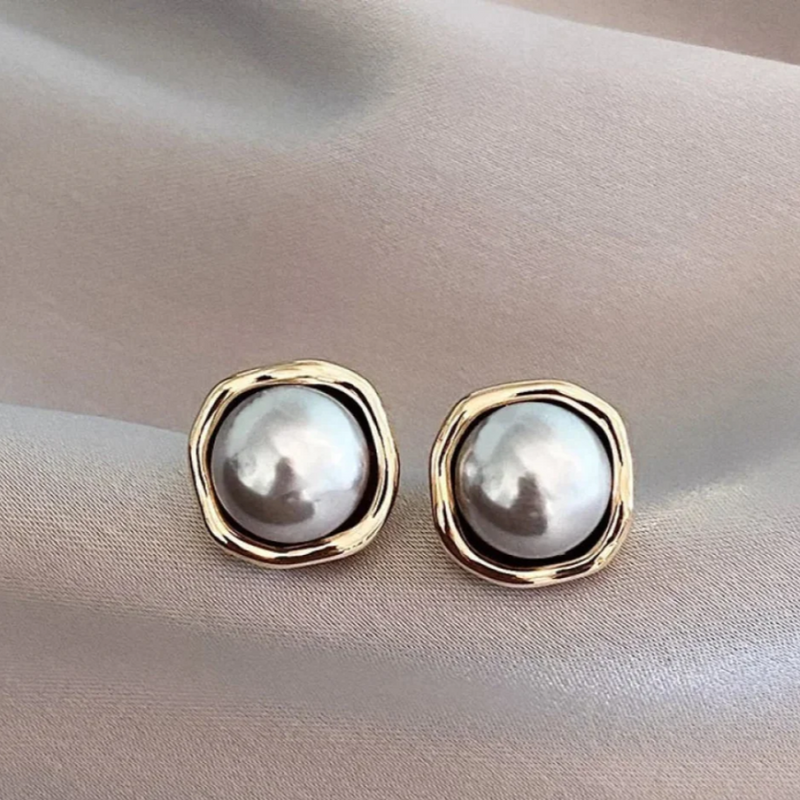 Brincos Elegantes de Pérola Negra