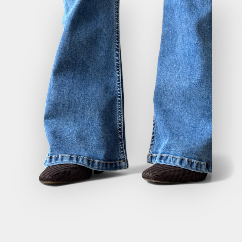 Jeans flare de cintura alta