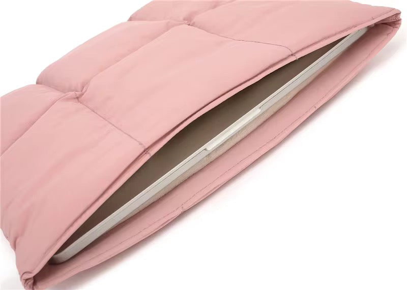 Mia™ - Capa Acolchoada para Laptop