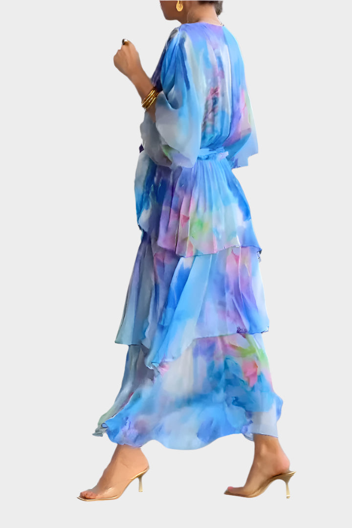 Vestido com decote profundo em V