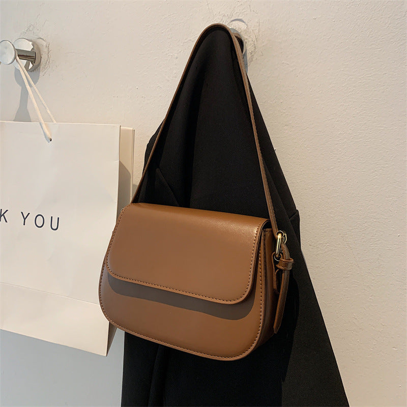 Avery™ Bolsa Clássica Saddle | Bolsa Transversal