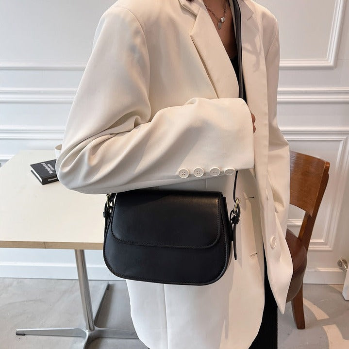 Avery™ Bolsa Clássica Saddle | Bolsa Transversal