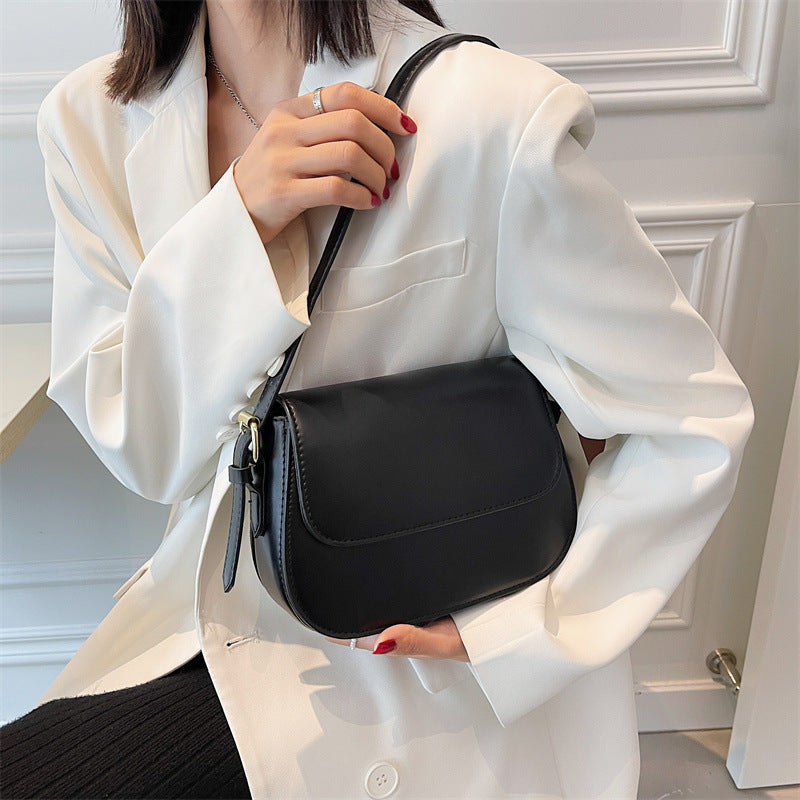 Avery™ Bolsa Clássica Saddle | Bolsa Transversal