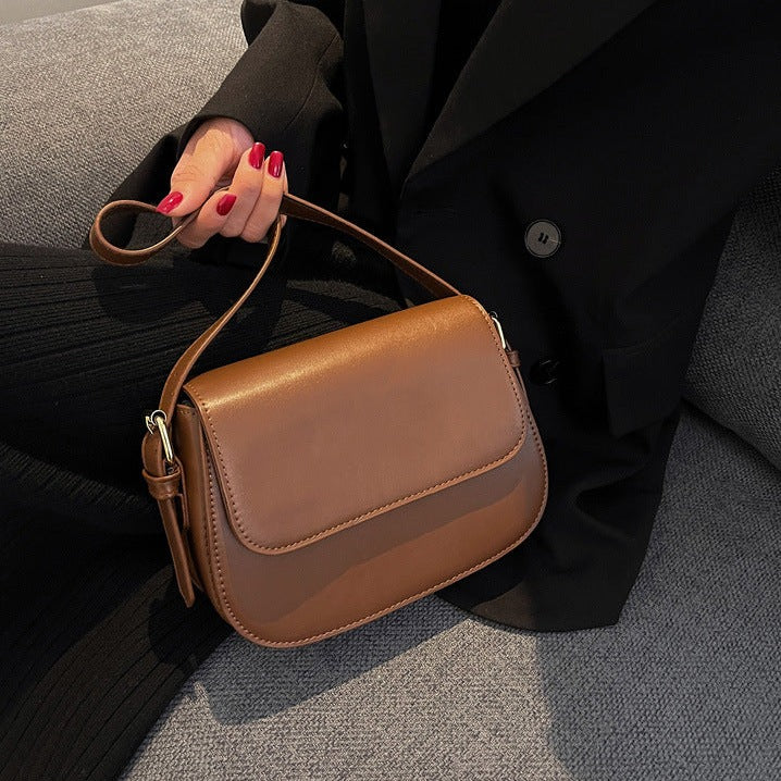 Avery™ Bolsa Clássica Saddle | Bolsa Transversal