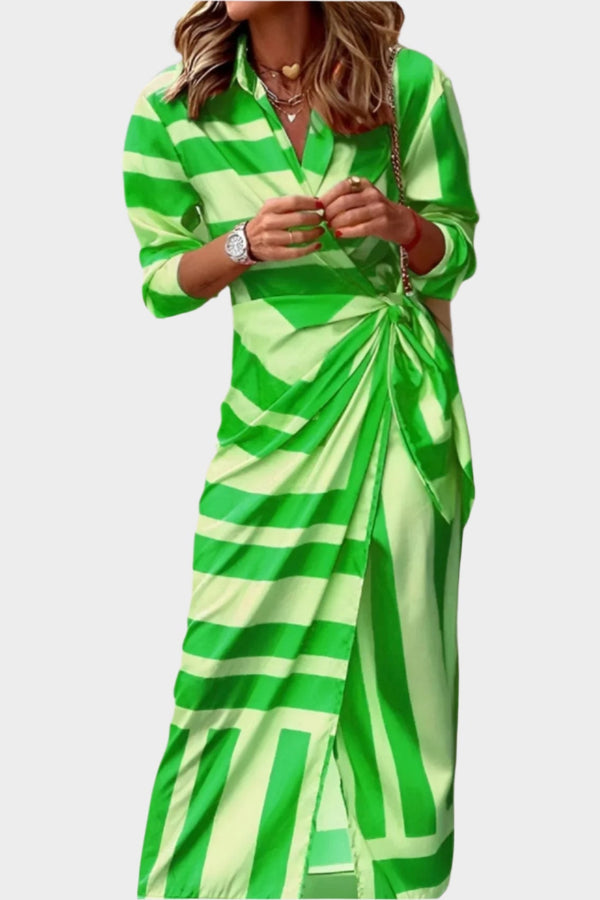 Vestido Estampado com Cintura Ajustável