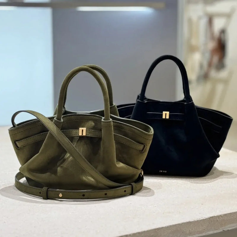 Riley™ - Bolsa Pequena de Couro Camurça para Axila