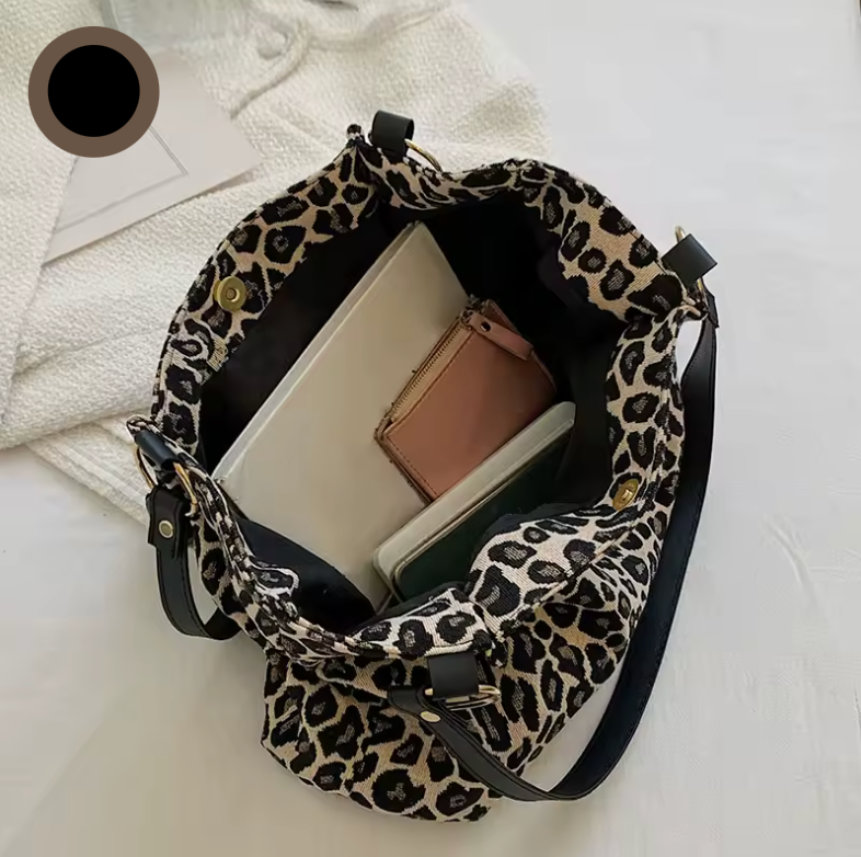 Olivia™ - Bolsa de Lona com Detalhes Feitos à Mão