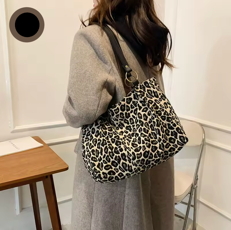 Olivia™ - Bolsa de Lona com Detalhes Feitos à Mão