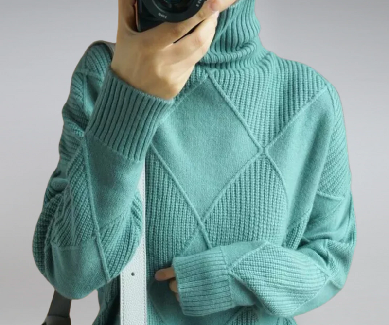 Bella - Suéter aconchegante de gola alta