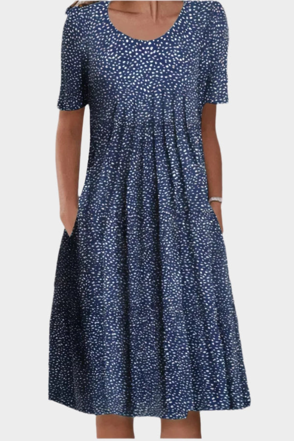 Vestido de Verão com Bordado Floral