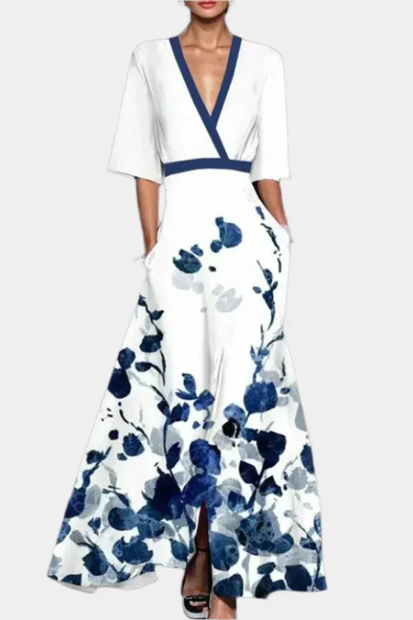 Vestido Floral com Decote em V