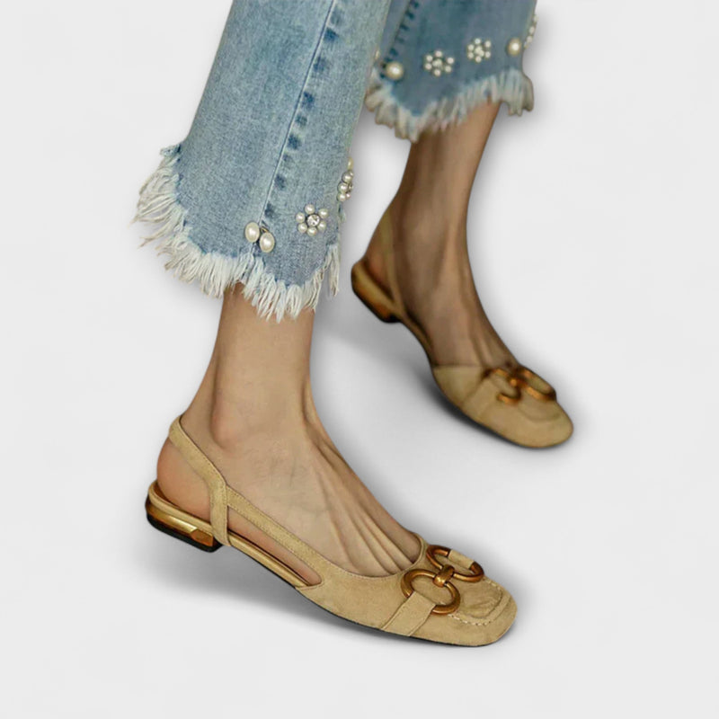 Sandália com Fecho de Fivela