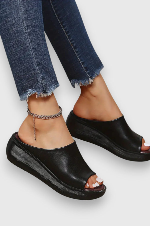 Sandálias de Textura Macia