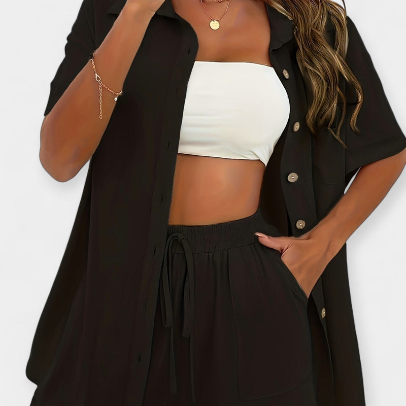 Conjunto de Camisa e Shorts