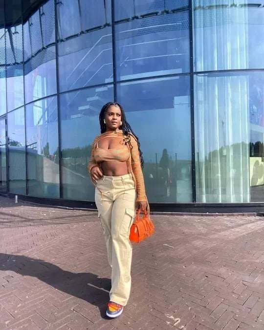 JADWIGA – CALÇA CARGO FEMININA AJUSTÁVEL
