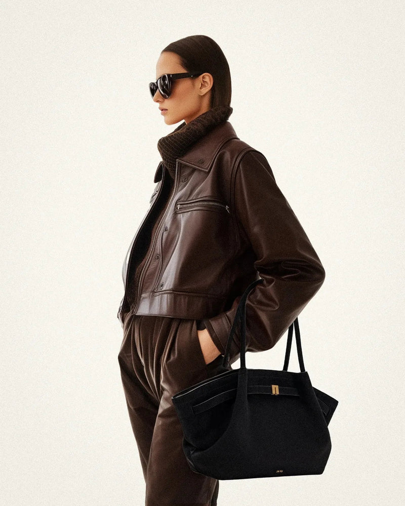 Riley™ - Bolsa Pequena de Couro Camurça para Axila