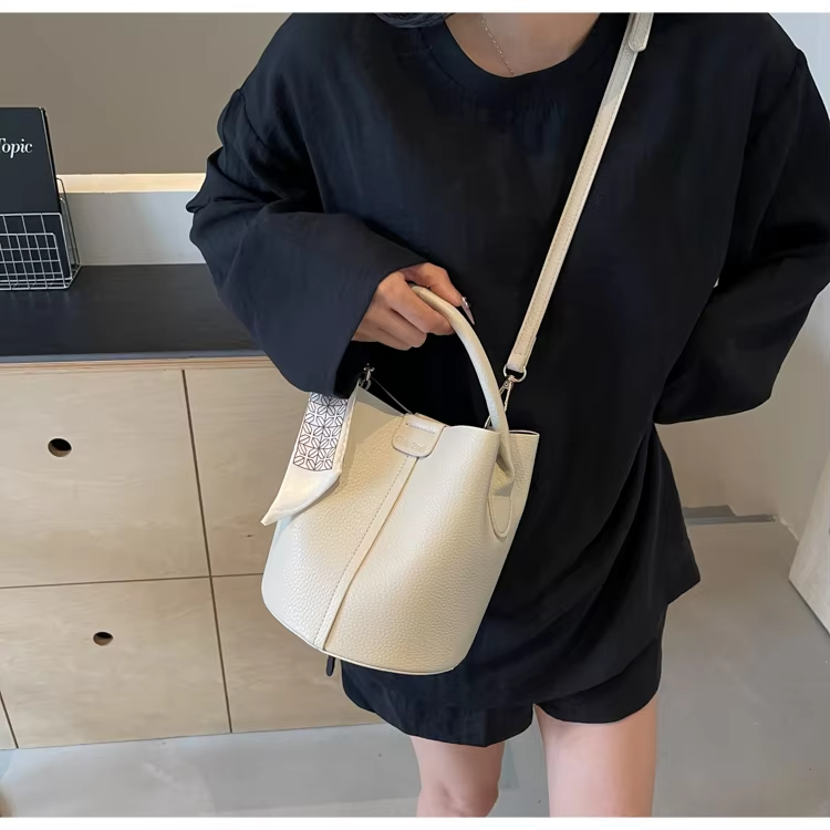 Abigail™ - Bolsa Retrô Tipo Balde