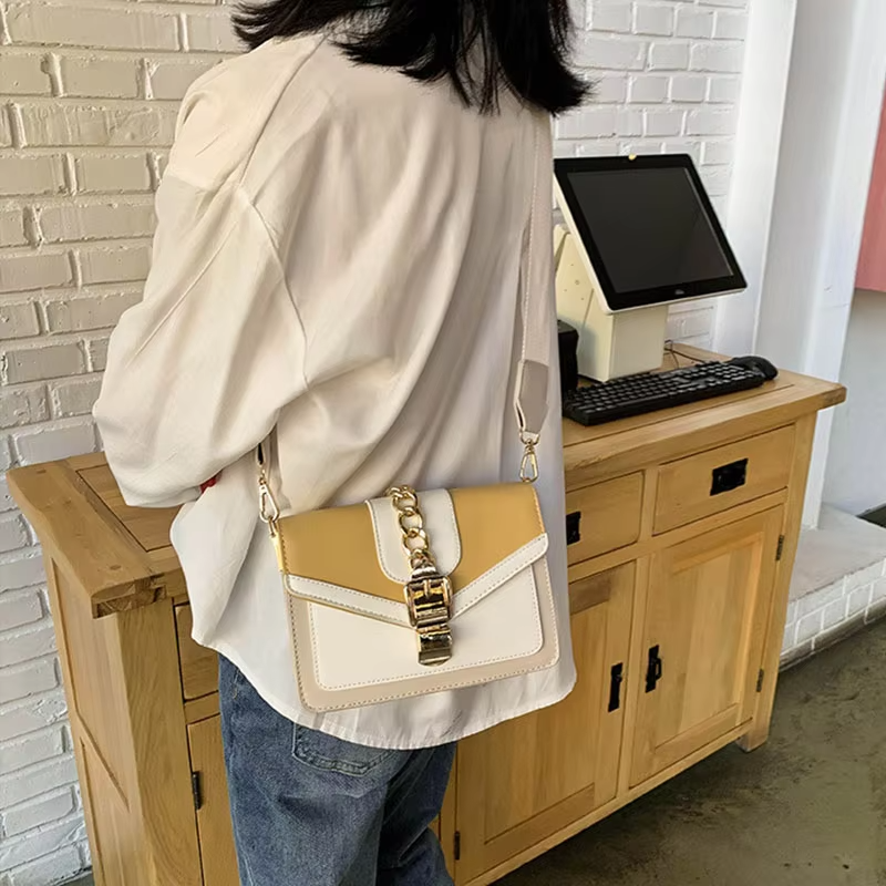 Scarlett™ - Bolsa de Ombro de Luxo Designer