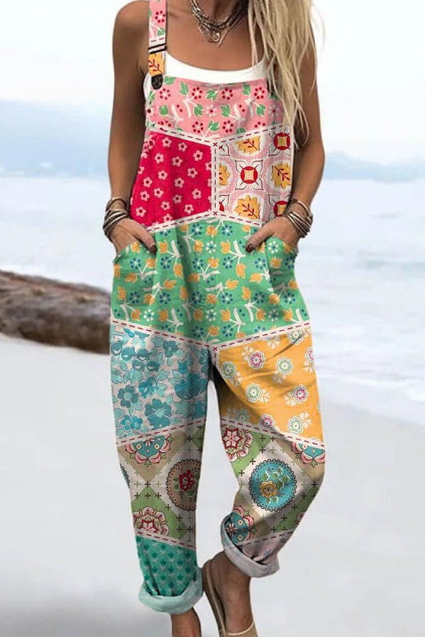 Macacão Feminino - Estampa Floral Vintage, Pernas Largas para Conforto e Estilo