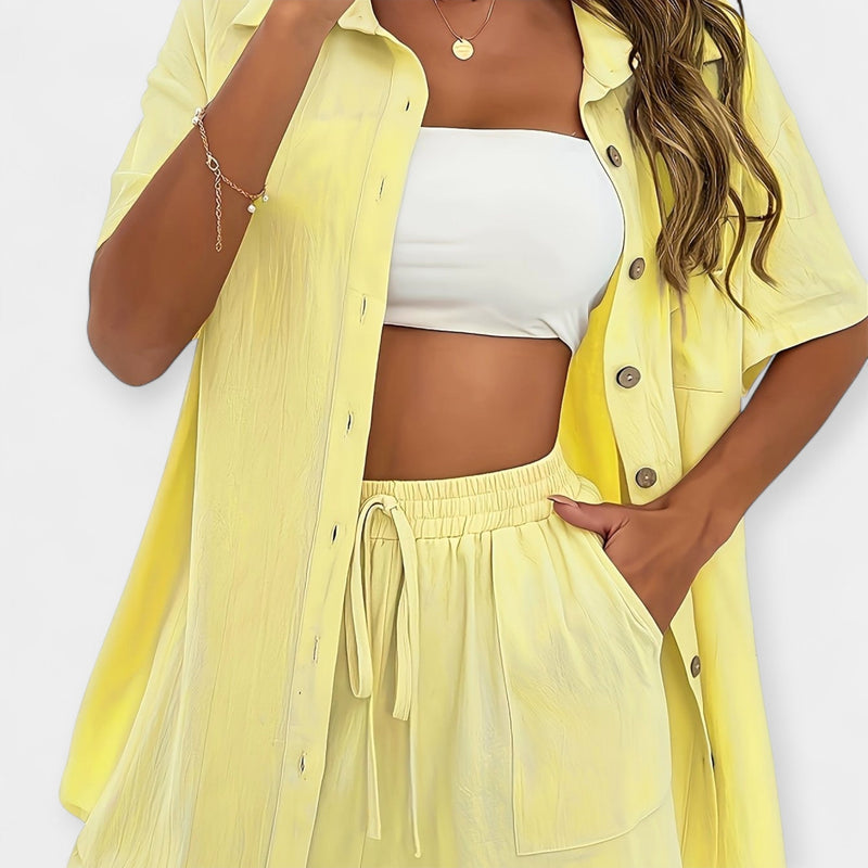 Conjunto de Camisa e Shorts