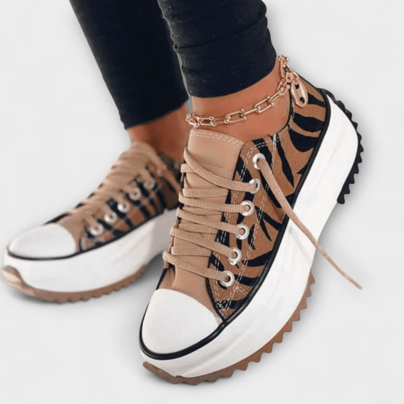 Jinky - Sapatos com Design Moderno de Platô