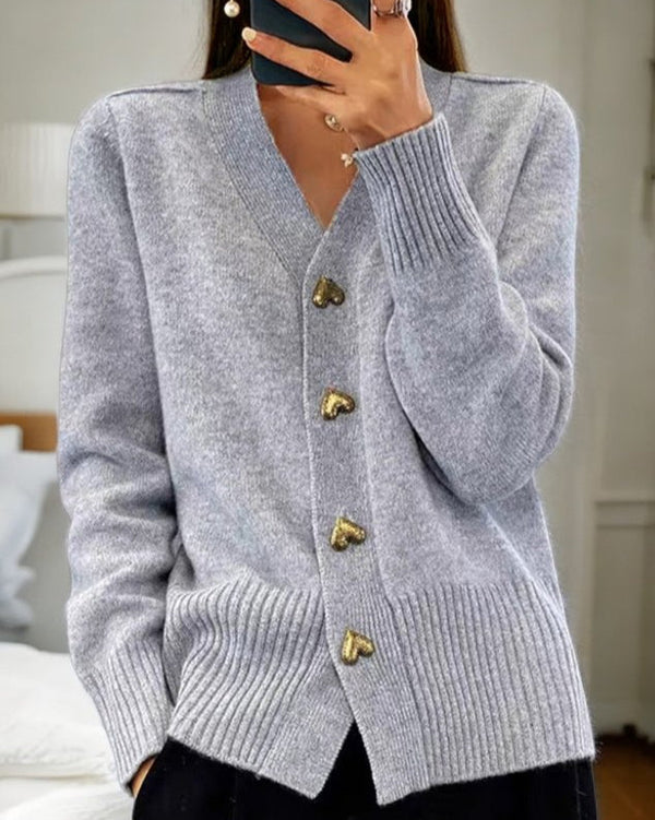Chasie | Cardigã Elegante com Botão de Coração