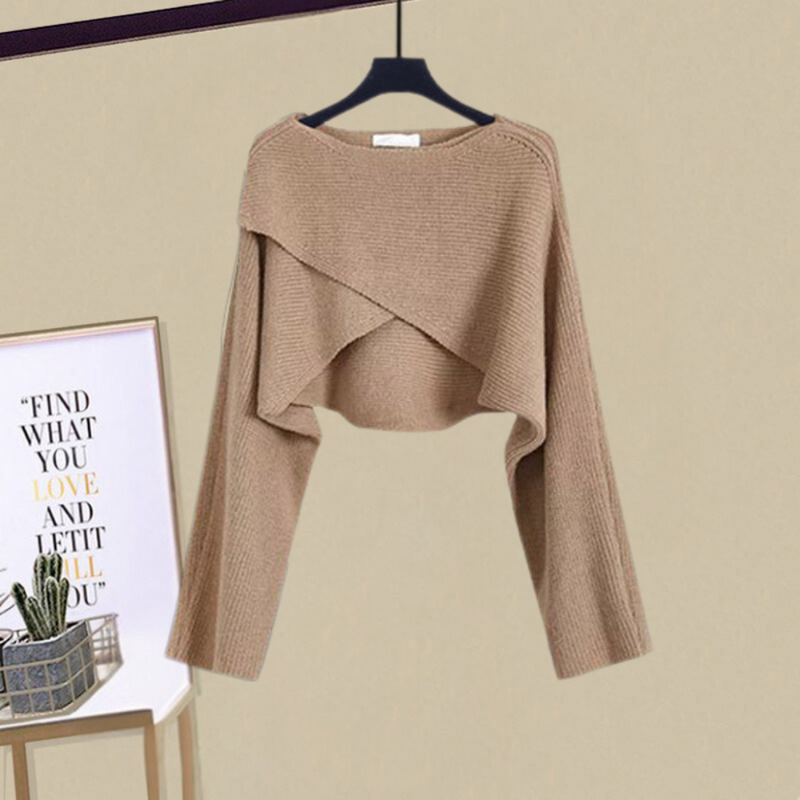 Elle™ | Conjunto atemporal de duas peças com detalhes