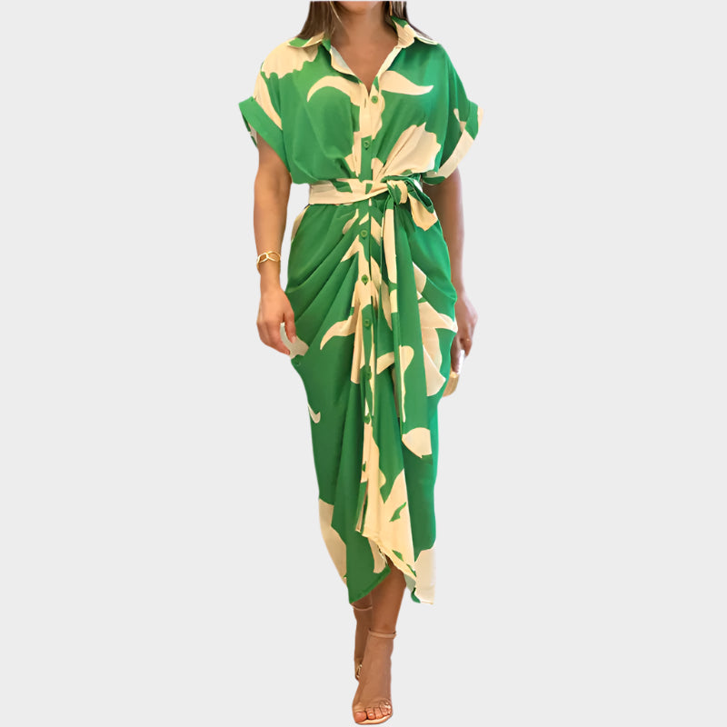 Vestido com Gola Bufante e Linha Elegante